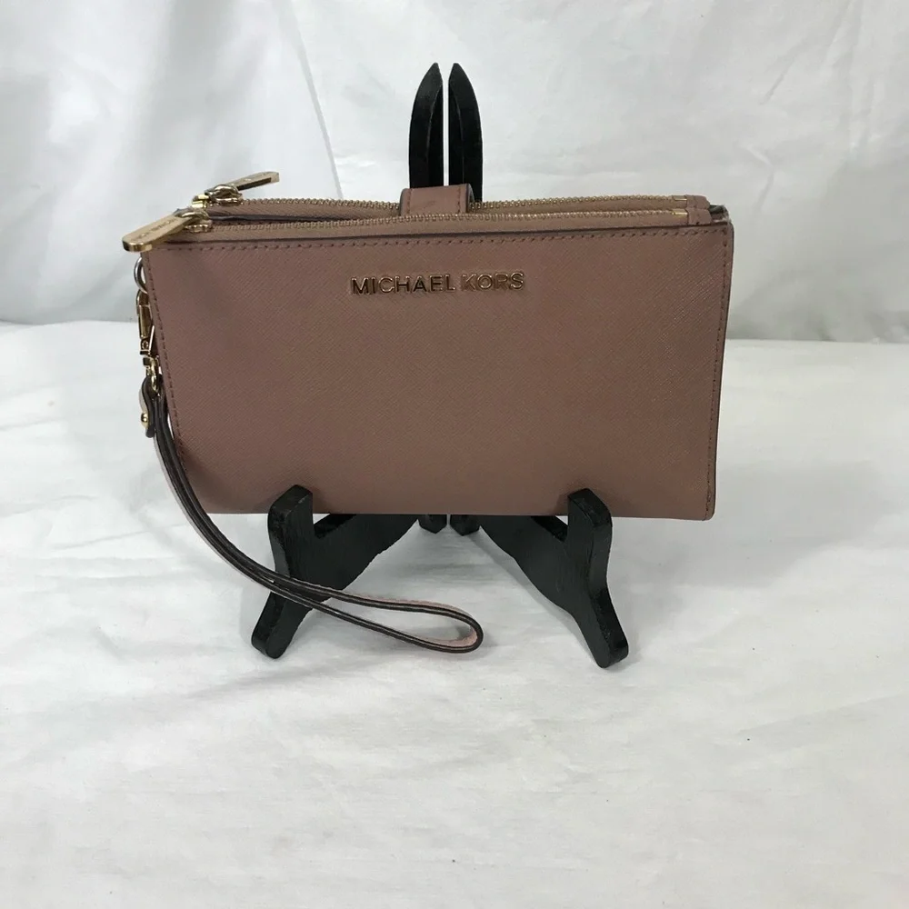 Michael Kors Women's Tan Wristlet